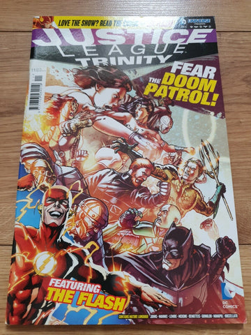 DC Universe Presents: Justice League: Trinity #11 - DC Comics - 2016