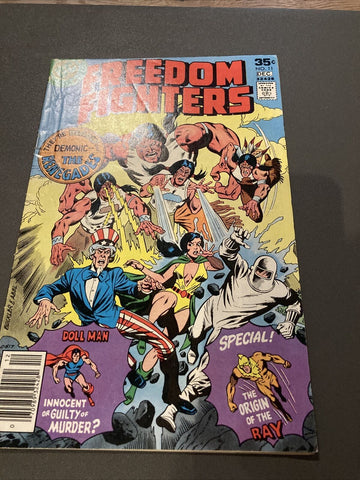 Freedom Fighters #11 - DC Comics - 1978
