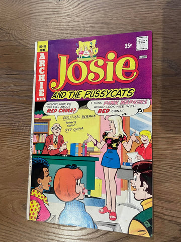 Josie and the Pussycats #82 - Archie Comics - 1975
