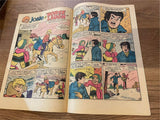 Josie and the Pussycats #82 - Archie Comics - 1975