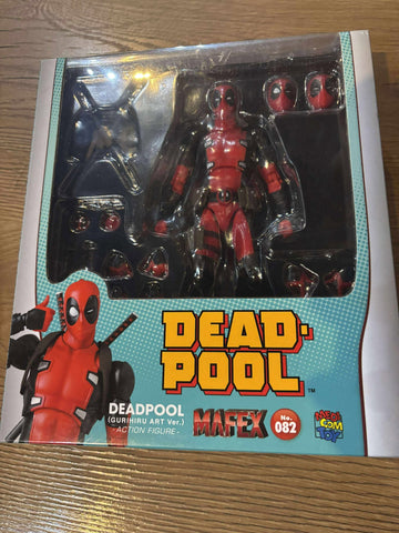 Marvel MAFEX No.082 Deadpool (Gurihiru Art Ver.) Action Figure