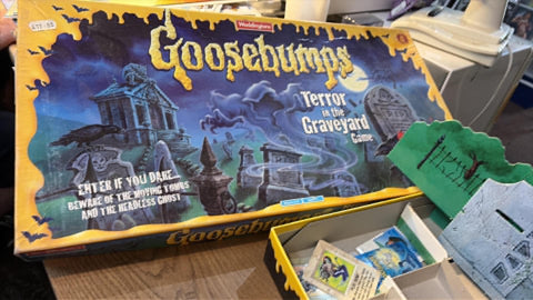 Goosebumps Terror in the Graveyard - Waddingtons - Board Game