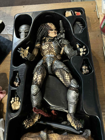 Hot Toys MMS90 Original Predator/Jungle Hunter Action Figure 1/6 Model Kit
