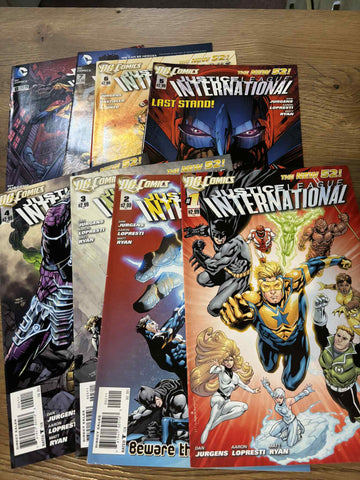Justice League International #1-8 - DC Comics - 2011