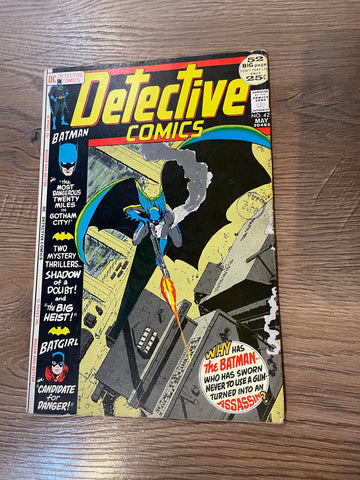 Detective Comics #423 - DC Comics - 1972 - Back Issue