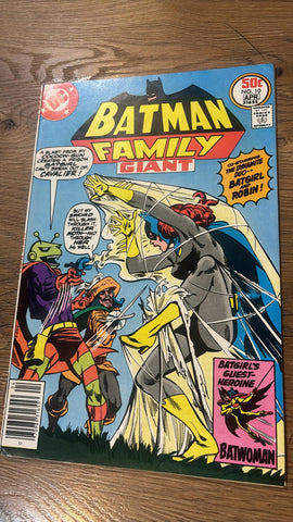 Batman Family Giant #10 - DC Comics - 1977