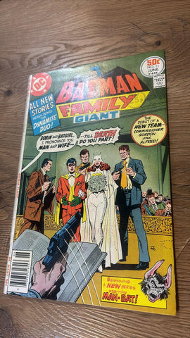 Batman Family Giant #11 - DC Comics - 1977