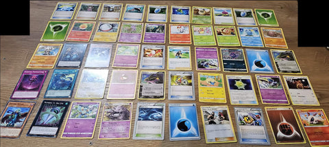 50 x Pokémon Cards - Mixed Batch (Ref.PO4) - see picture