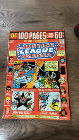 Justice League America #111 - DC Comics - 1974