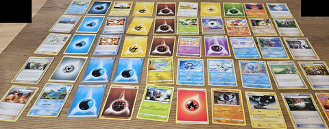 50 x Pokémon Cards - Mixed Batch (Ref.PO3) - see picture