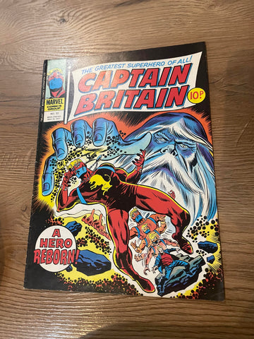 Captain Britain #33 - Marvel Comics - May 1977 - British