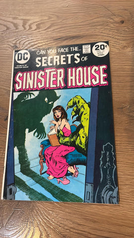 Secrets of Sinister House #15 - DC Comics - 1973