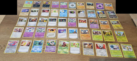 50 x Pokémon Cards - Mixed Batch (Ref.PO1) - see picture