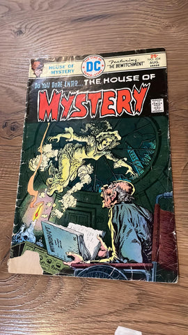 House of Mystery #234 - DC Comics - 1975