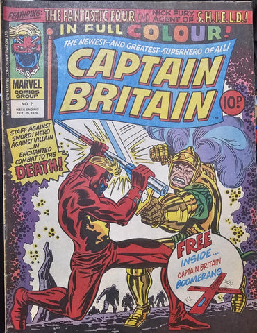 Captain Britain #2 - Marvel / British - 1976 - WITH Free 'Boomerang'
