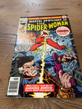 Marvel Spotlight #32 - Marvel Comics - 1977 - Back Issue - 1st App Spider-Woman
