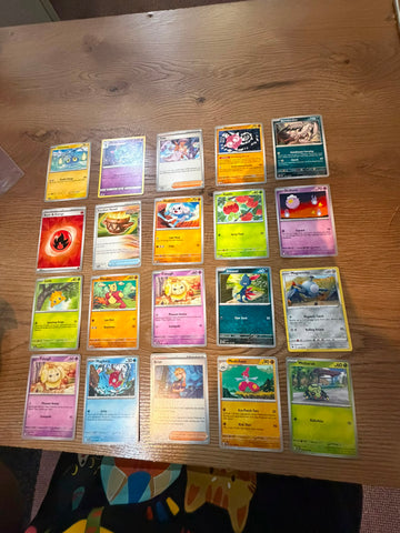 Pokemon Cards x 20 (Lot 13) - TCG CCG