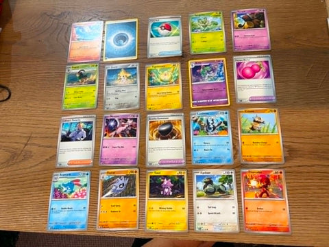 Pokemon Cards x 20 (Lot 10) - TCG CCG