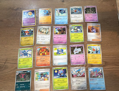 Pokemon Cards x 20 (Lot 25) - TCG CCG